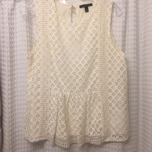 Banana Republic peplum lace tank medium
